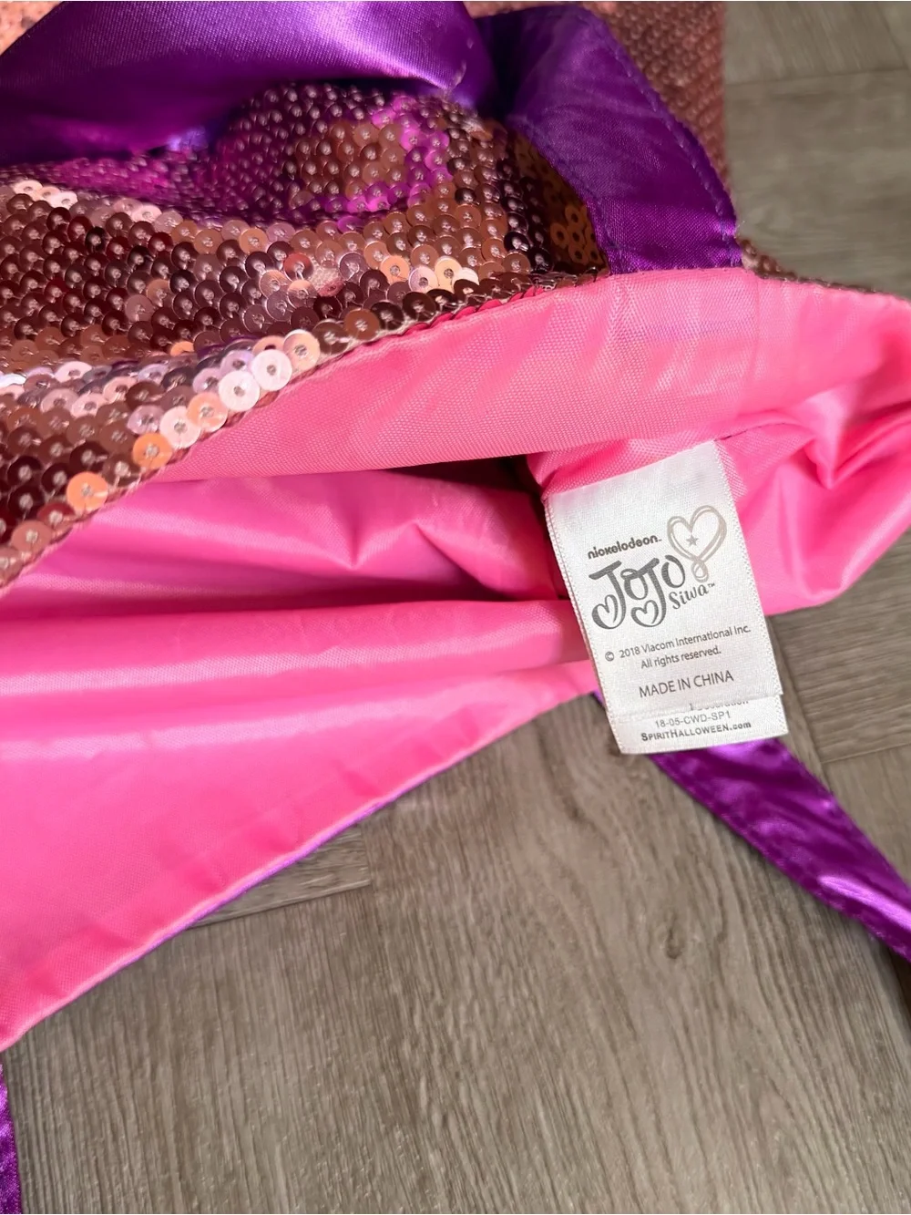 JoJo Siwa sparkling rose